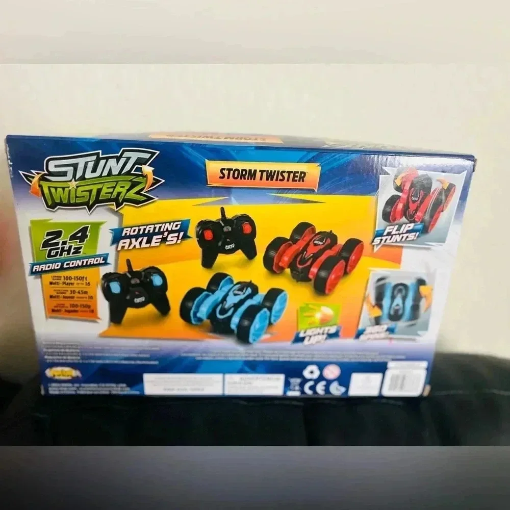 NKOK Storm Twister (2.4GHz Double-Sided Stunts); Epic Stunts; Grip Tires